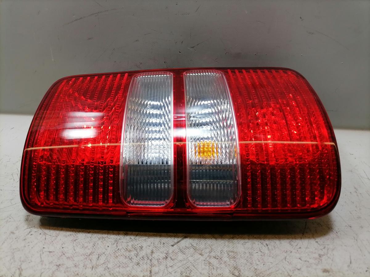 VW Caddy 2K original R&uuml;cklicht R&uuml;ckleuchte Schlussleuchte links Fl&uuml;gelt&uuml;ren Bj.2007